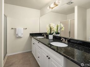 12828 SE 41st Lane C103, Bellevue WA 98006