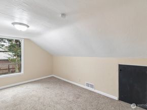 2502 N Lafayette Avenue, Bremerton WA 98312