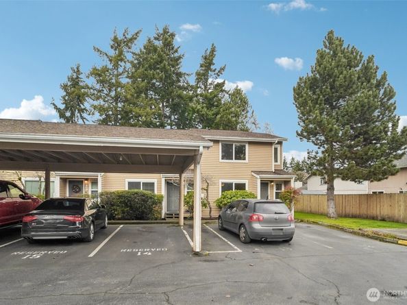23912 12th Place S 201, Des Moines WA 98198