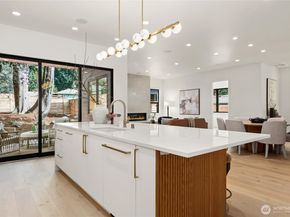 11428 108th Avenue NE, Kirkland WA 98033