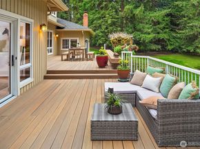 9607 208th Avenue NE, Redmond WA 98053