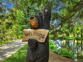 9607 208th Avenue NE, Redmond WA 98053