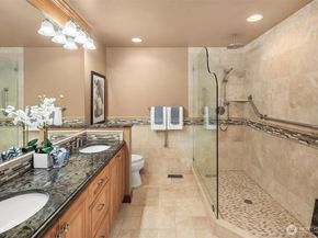 9607 208th Avenue NE, Redmond WA 98053
