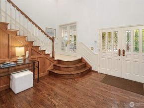 9607 208th Avenue NE, Redmond WA 98053