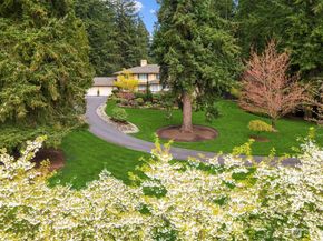 9607 208th Avenue NE, Redmond WA 98053