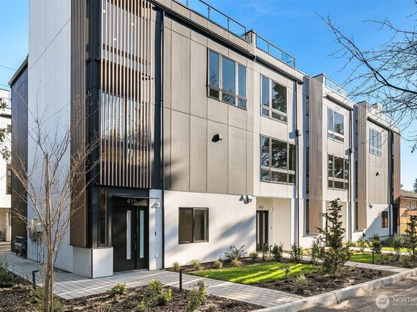 415 99th Avenue NE, Bellevue WA 98004