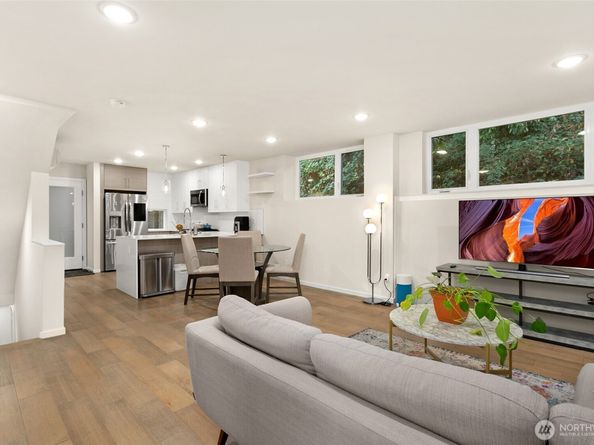 1709 15th Avenue S, Seattle WA 98144