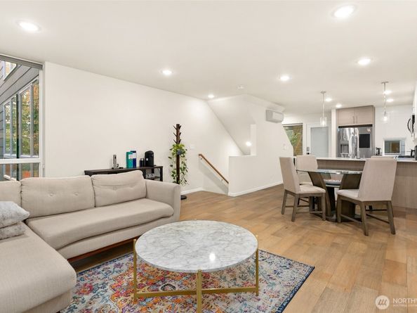 1709 15th Avenue S, Seattle WA 98144