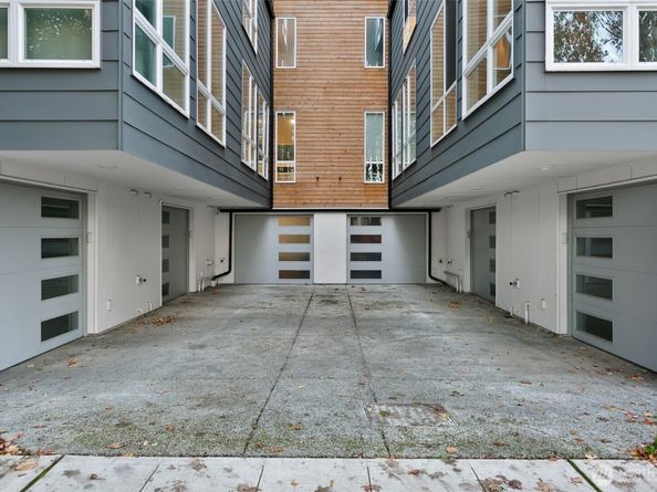 1709 15th Avenue S, Seattle WA 98144