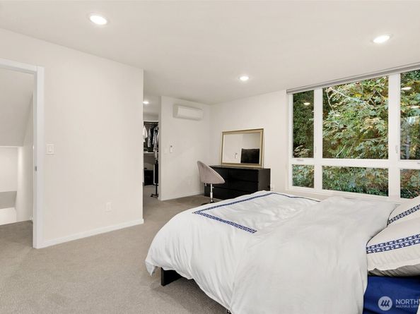 1709 15th Avenue S, Seattle WA 98144