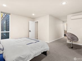 1709 15th Avenue S, Seattle WA 98144