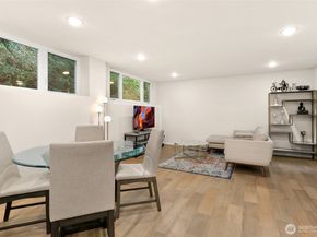1709 15th Avenue S, Seattle WA 98144