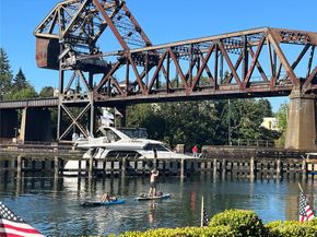 3510 W Commodore Way, Seattle WA 98199