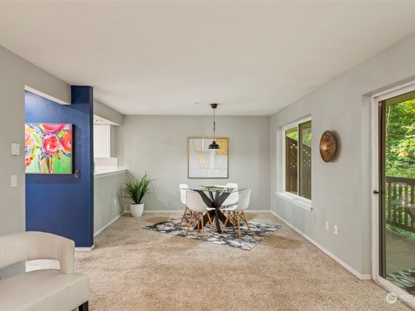 3800 NE Sunset Boulevard E202, Renton WA 98056