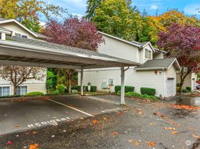 3800 NE Sunset Boulevard E202, Renton WA 98056