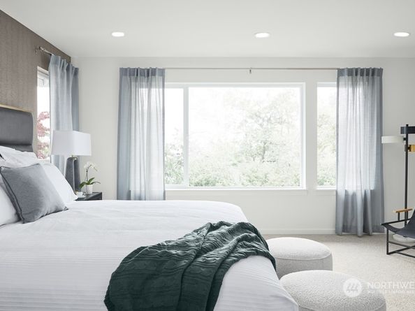 24214 118th Place SE, Kent WA 98030