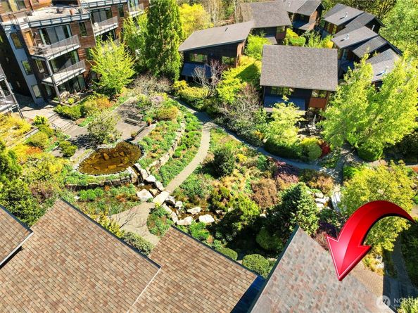 752 Vineyard Lane L205, Bainbridge Island WA 98110