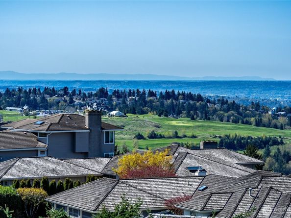 5511 154th Avenue SE, Bellevue WA 98006