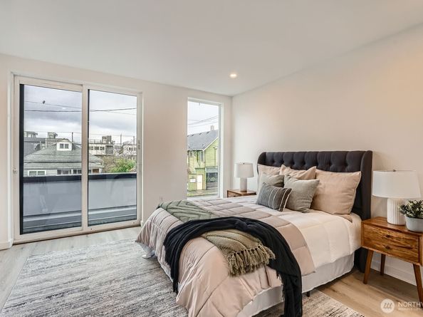 6610 Carleton Avenue S A, Seattle WA 98108
