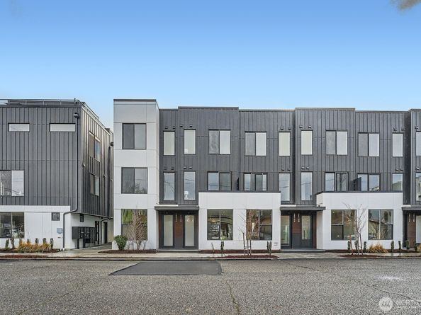 6610 Carleton Avenue S A, Seattle WA 98108