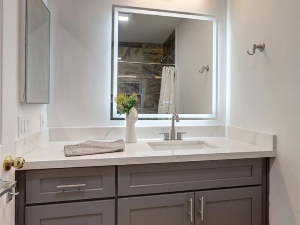 12446 NE 7th place, Bellevue WA 98005