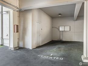 1740 NE 86th Street 316, Seattle WA 98115
