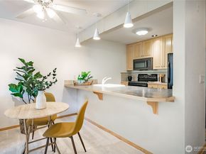 1740 NE 86th Street 316, Seattle WA 98115