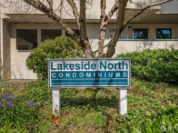 1740 NE 86th Street 316, Seattle WA 98115