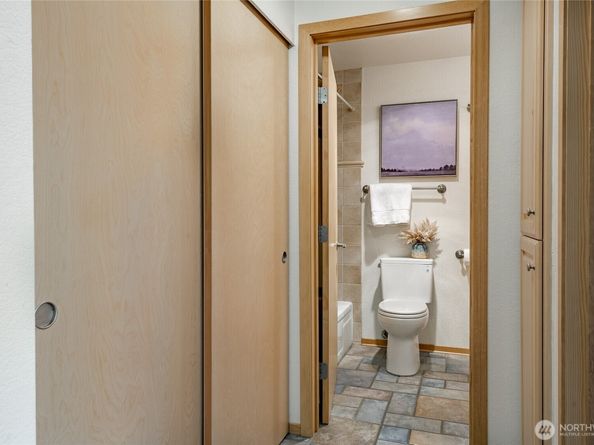 1740 NE 86th Street 316, Seattle WA 98115