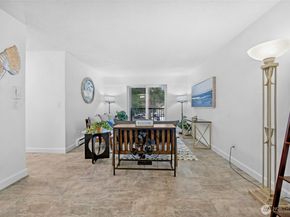 14630 NE 32nd Street F14, Bellevue WA 98007