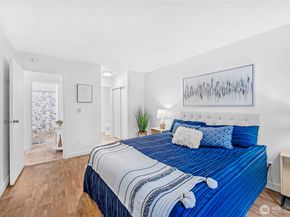 14630 NE 32nd Street F14, Bellevue WA 98007