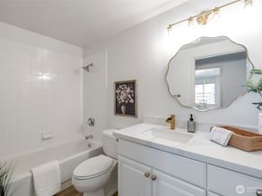 177 107th Avenue NE 1708, Bellevue WA 98004