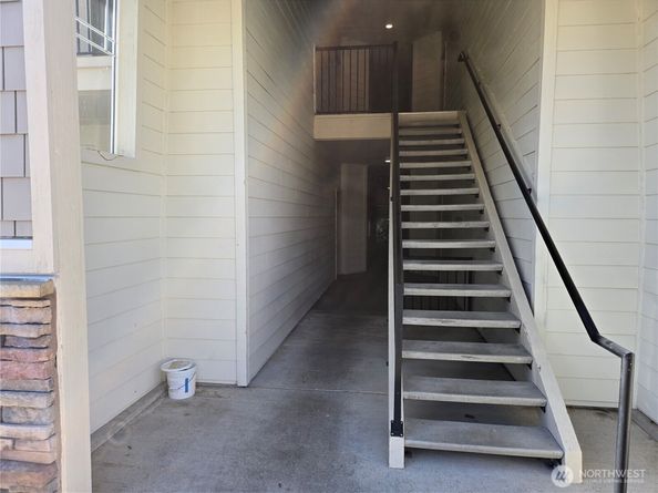 15026 40th Avenue W 8202, Lynnwood WA 98087
