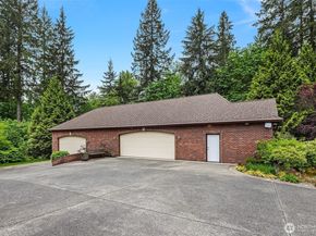 18212 244th Avenue NE, Woodinville WA 98077