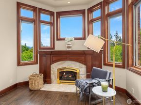 18212 244th Avenue NE, Woodinville WA 98077