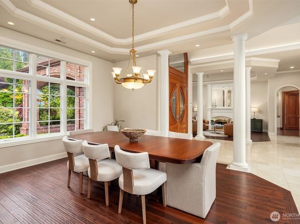 18212 244th Avenue NE, Woodinville WA 98077