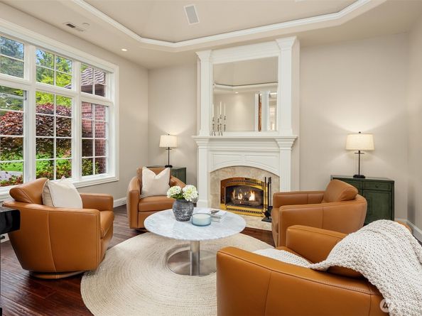 18212 244th Avenue NE, Woodinville WA 98077