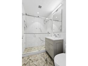 201 East 80th Street 12G, New York NY 10021