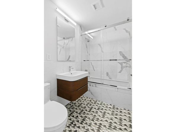 201 East 80th Street 12G, New York NY 10021