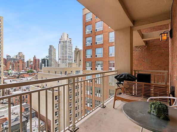 201 East 80th Street 12G, New York NY 10021