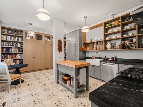 790 Riverside Drive 10E, New York NY 10032