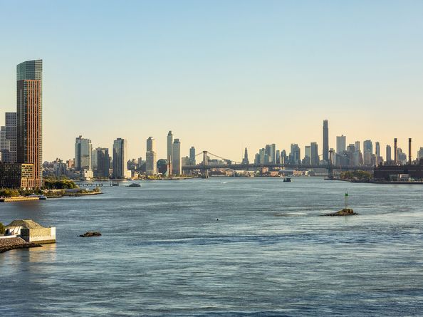 45 Sutton Place S 11K, New York NY 10022