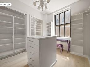 100 Barclay Street 16A, New York NY 10007