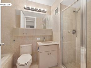 160 West 66th Street 25E, New York NY 10023