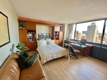 407 Park Avenue S