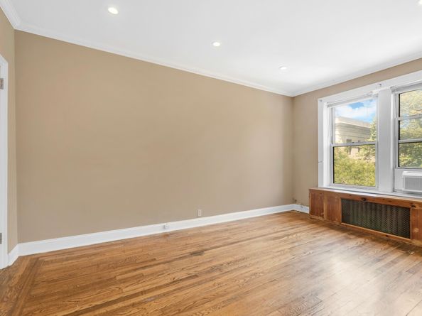 1075 Grand Concourse 5P, Bronx NY 10452