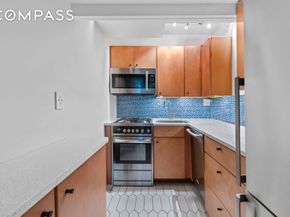 61 West 88th Street 1B/F, New York NY 10024
