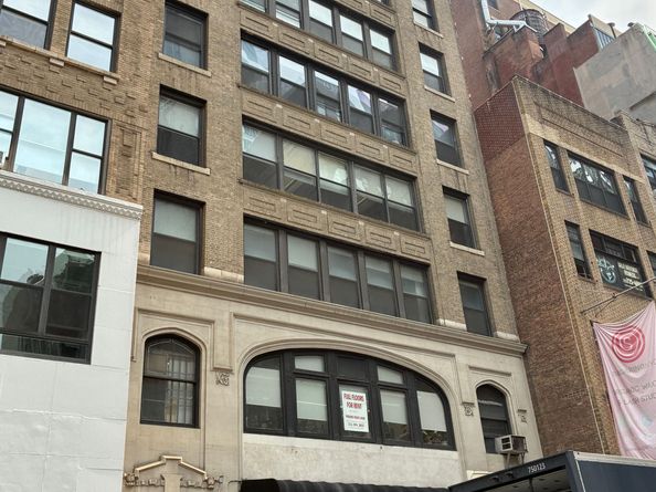 11 West 30th Street 2F, New York NY 10001