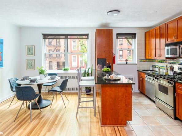 310 West 55th Street 2F, New York NY 10019