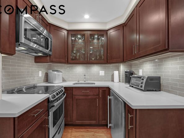 2 Tudor City Place 1NS, New York NY 10017